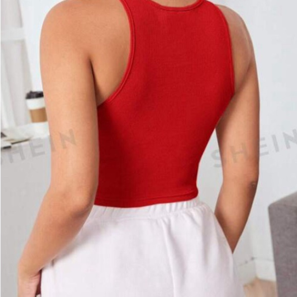 Shoulder Crop Top - Picture 2 of 2
